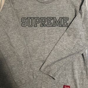 Supreme Heather Gray Logo Long Sleeve